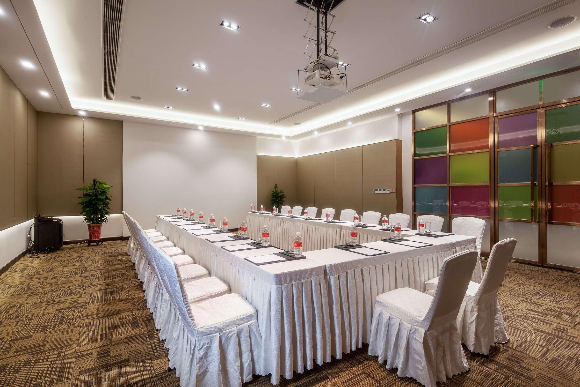 Ramada Shanghai Songjiang エクステリア 写真